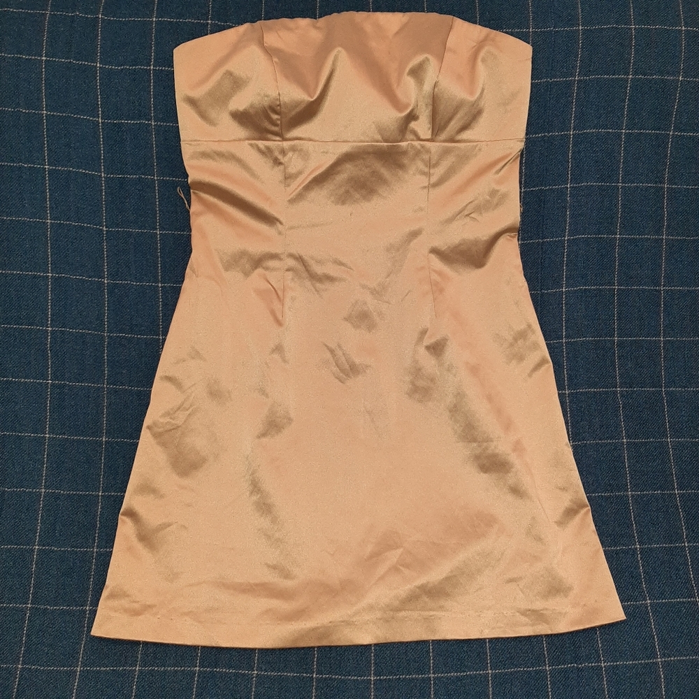 Shimmery strapless dress